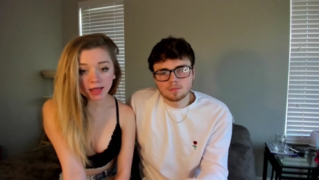 the_hotties  06-02-2022